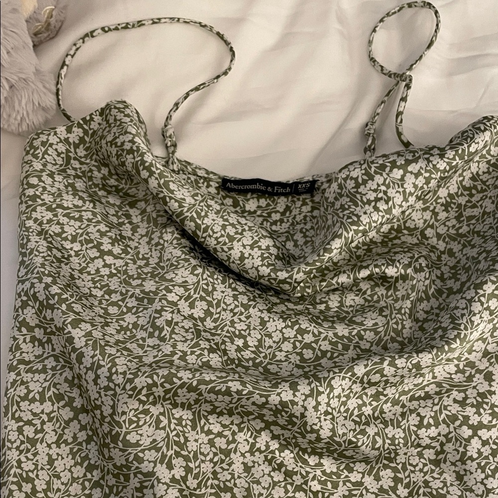 Abercrombie & Fitch Olive Floral Camisole